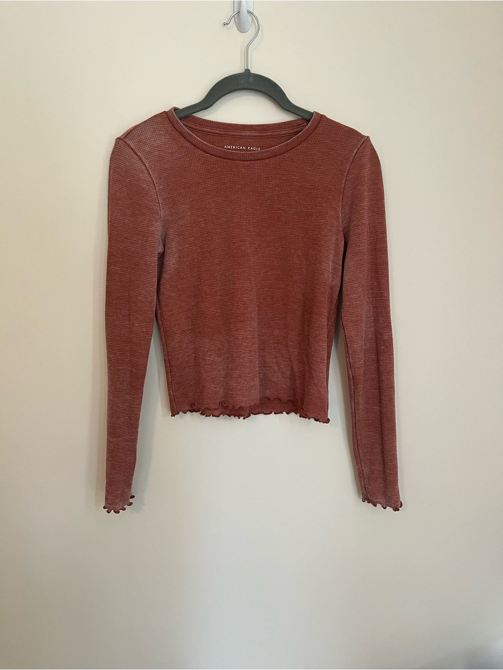 American Eagle Outfitters Long Sleeve Ribbed Crop Top - Rusty Rose